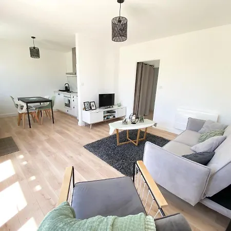 Chaleureuse Maison Proche Centre-ville بيت للعطل *