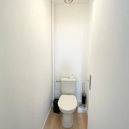 Chaleureuse Maison Proche Centre-ville شلانس