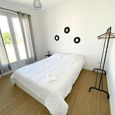بيت للعطل Chaleureuse Maison Proche Centre-ville *