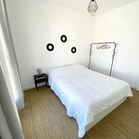 بيت للعطل Chaleureuse Maison Proche Centre-ville *
